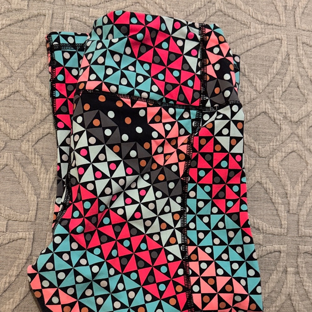 VSX Geometric Patterned Leggings - Pink, Blue, Black